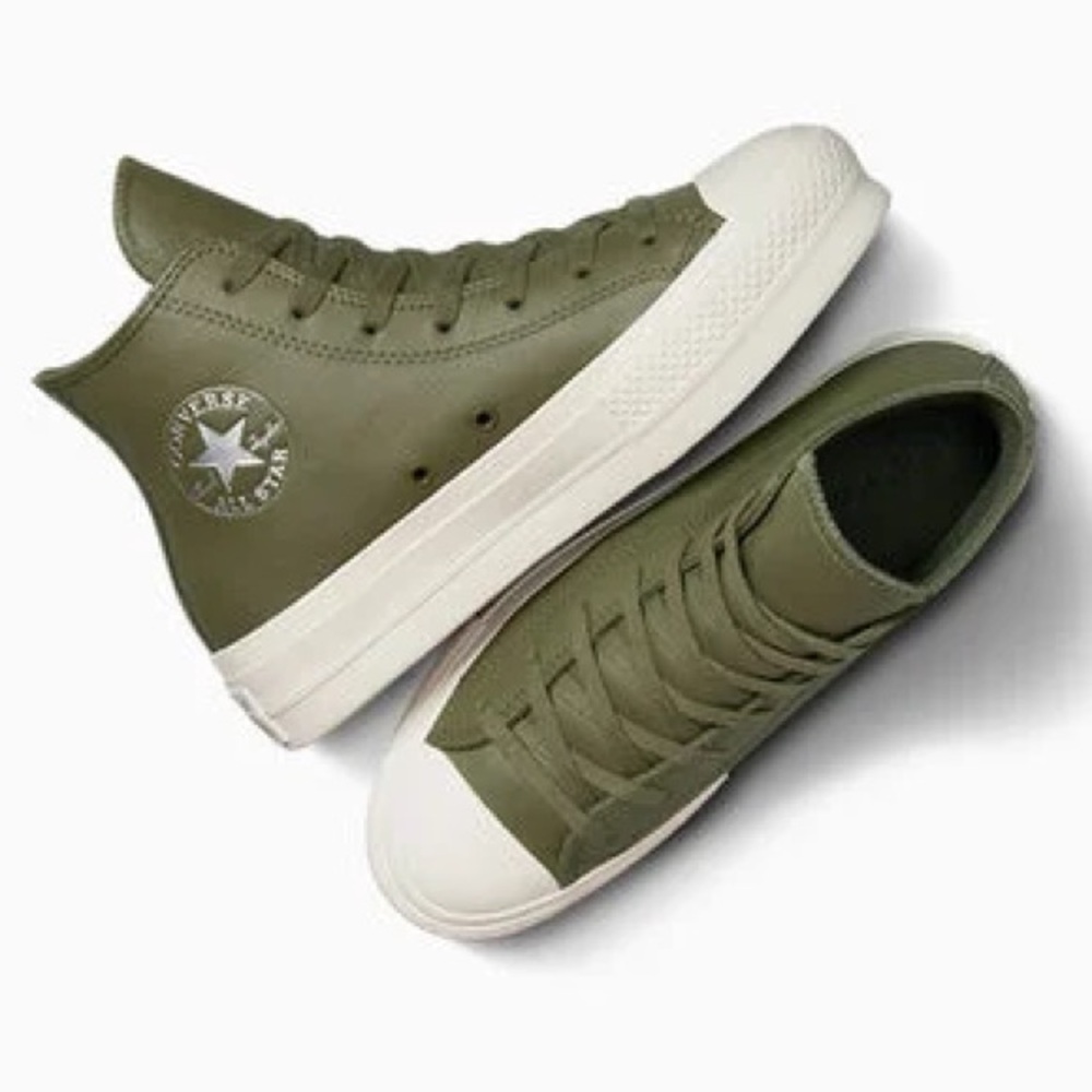 Converse Chuck Taylor All Star Lift Hi Top Platform Leather size 6.5 NWOT